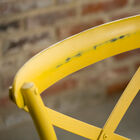 Sedia vintage per un tocco di colore