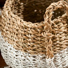 Drei Weidenkörbe die einen Landhausstil wiederspiegeln