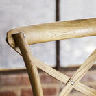 Its upholstered seat in dense wickerwork and 