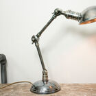 Schwerer Fuß für tadellose Stabilität.