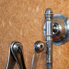 Möchten Sie die Leuchte lieber mit einer Steckdose benutzen als sie an die Wand zu befestigen?