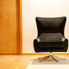 El respaldo alto garantiza la comodidad.