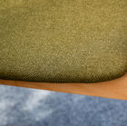 El color verde de su asiento es una reminiscencia de los colores escandinavos emblemáticos de la