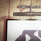 Sober and elegant, it will blend perfectly with the decoration of your room