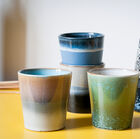 A set of 6 ceramic cups that draws its style from 1970's dishes