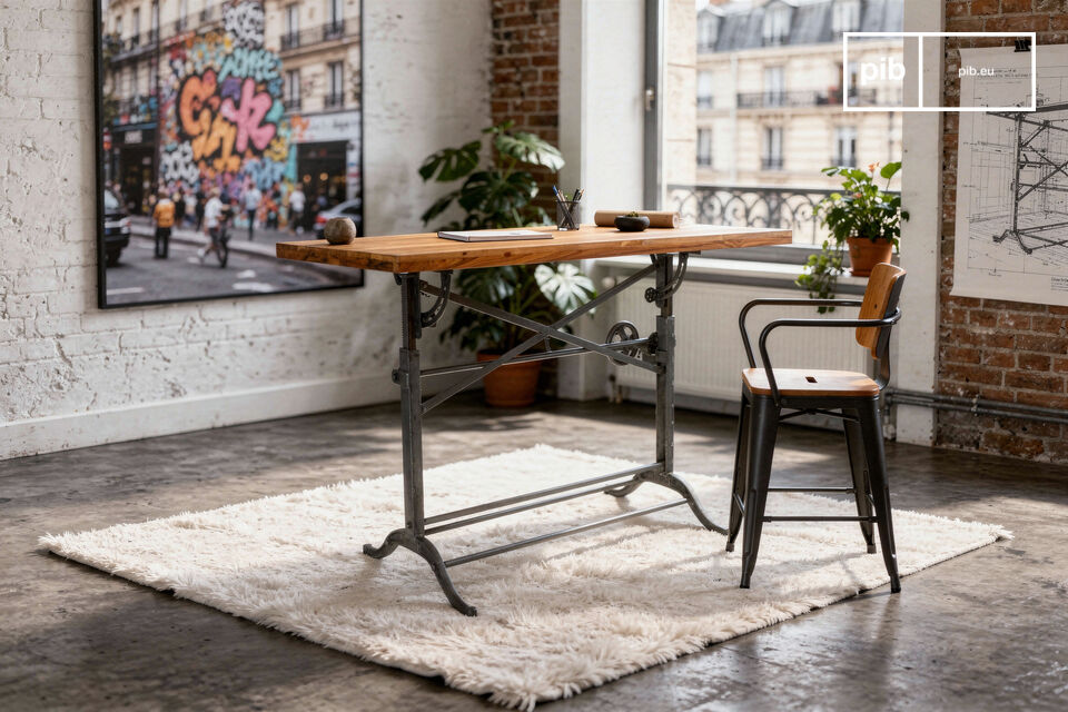 Antique teak on a mechanical cast-iron base