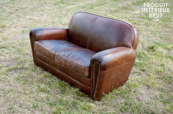 Einzigartiger Stil für dieses Club-Ledersofa im Used-Effekt