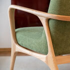 With a seat height of 43 cm, this armchair offers pleasant support