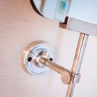 Asse di orientamento e forma rettangolare con linee arrotondate.