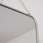 Dettaglio sul contorno a forma di tubo ben arrotondato.