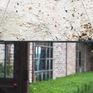 Specchio rettangolare dal design sobrio e vintage