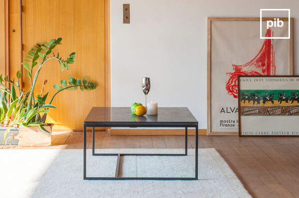 Square coffee tables