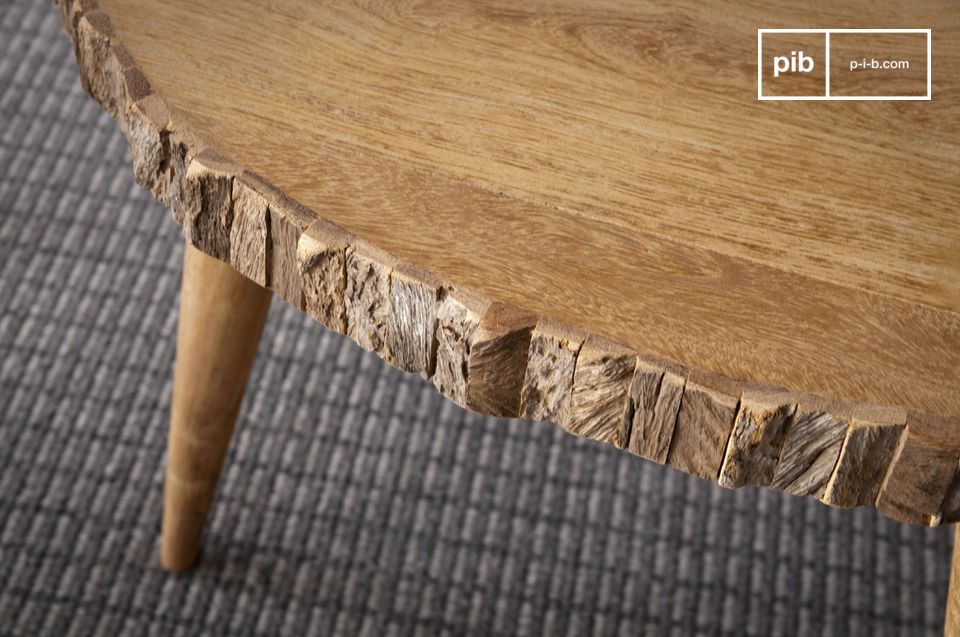 Kies voor een originele witte teak tafel!Met haar jaren 50 \