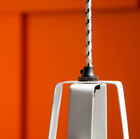 Câble textile tressé noir & blanc, superbe travail de finition.