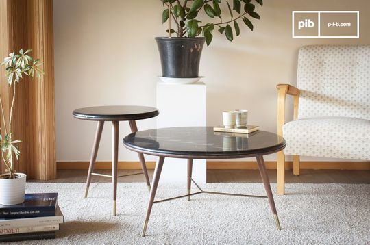 Table basse en marbre noir