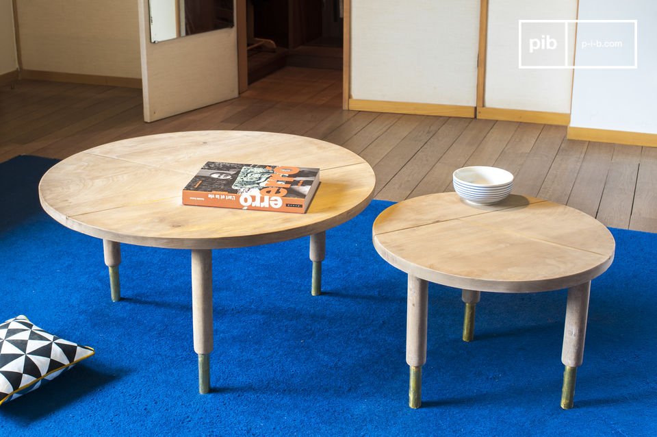 Les tables sont amovibles les unes par rapport aux autres.