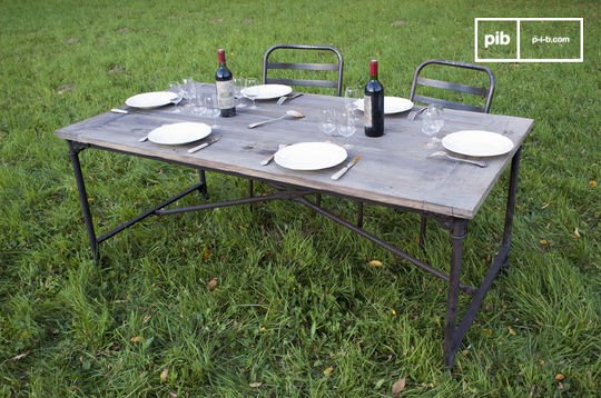 Table de tapissier en orme ancien