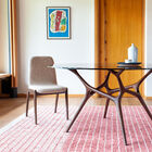 Un design typiquement scandinave, essentiel et inspiré de la nature.