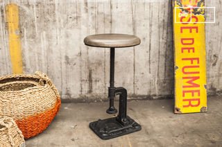 Tabouret de fonderie en métal Payson