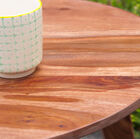 Gambe slanciate per un design vintage