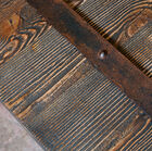 Finitura patinata a mano e utilizzo di legno .