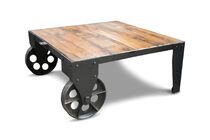 Tavolino in legno