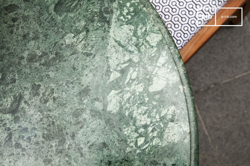 Tavolo Scandinavo ideale per uno spazio pittoresco
