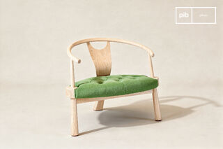 Three-legged armchair Wellinfield