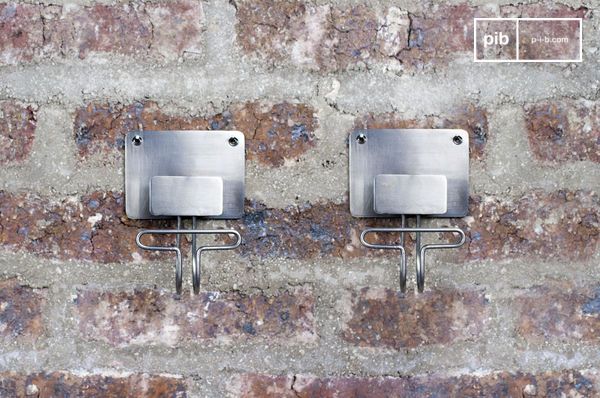 100% metalen haken voor een vintage look.