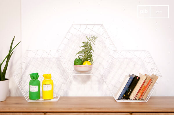 Chaque module mesure 38cm x 34.5cm.