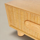 This 150 cm wide piece of furniture offers a modern take on the Japandi style