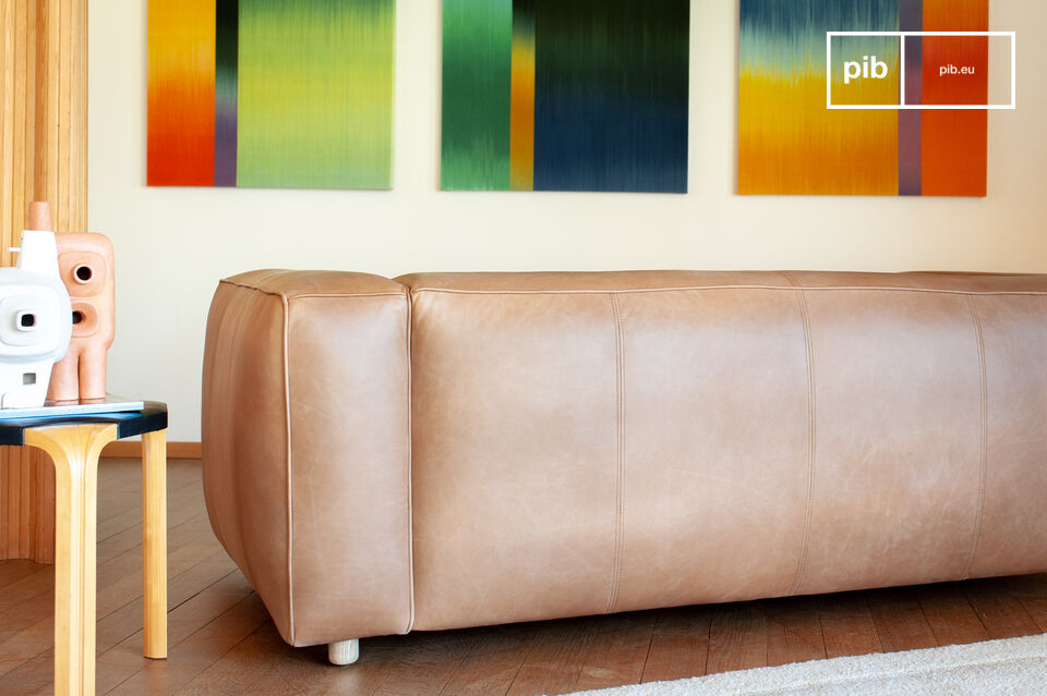 Imposing, with a deep seat that offers excellent comfort
