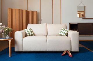 Two-seater sofa Kamelly