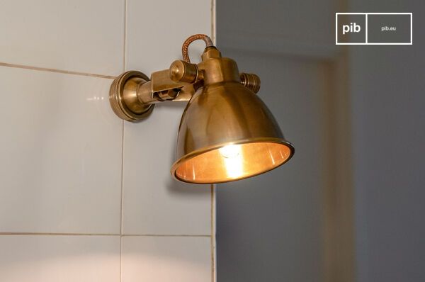 Verouderde messing wandlamp Bistrot