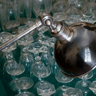 Verzilverde draaibare kop.