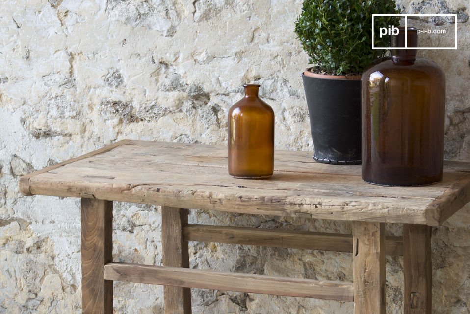 De Vizzavona sidetable past zowel in een elegant en vintage interieur als in een modern interieur