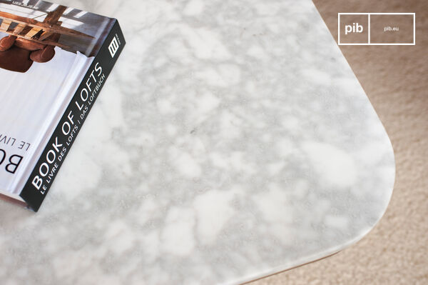 A combination of marble and brass with a design of the 20th century