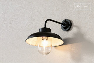 Zwarte metalen buitenwandlamp Powell